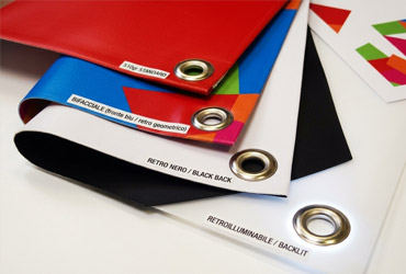 Stampa striscioni in PVC: guida completa a materiali, stampa e installazione