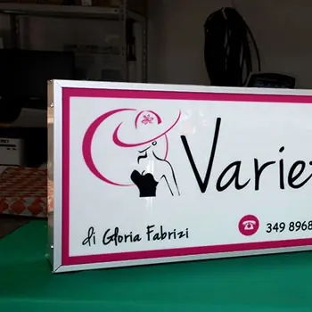 insegna luminosa negozio 3