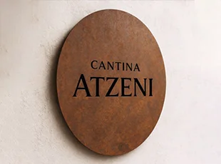 Insegna luminosa in acciaio Corten