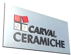 Insegna con telaio in acciaio e logo a rilievo